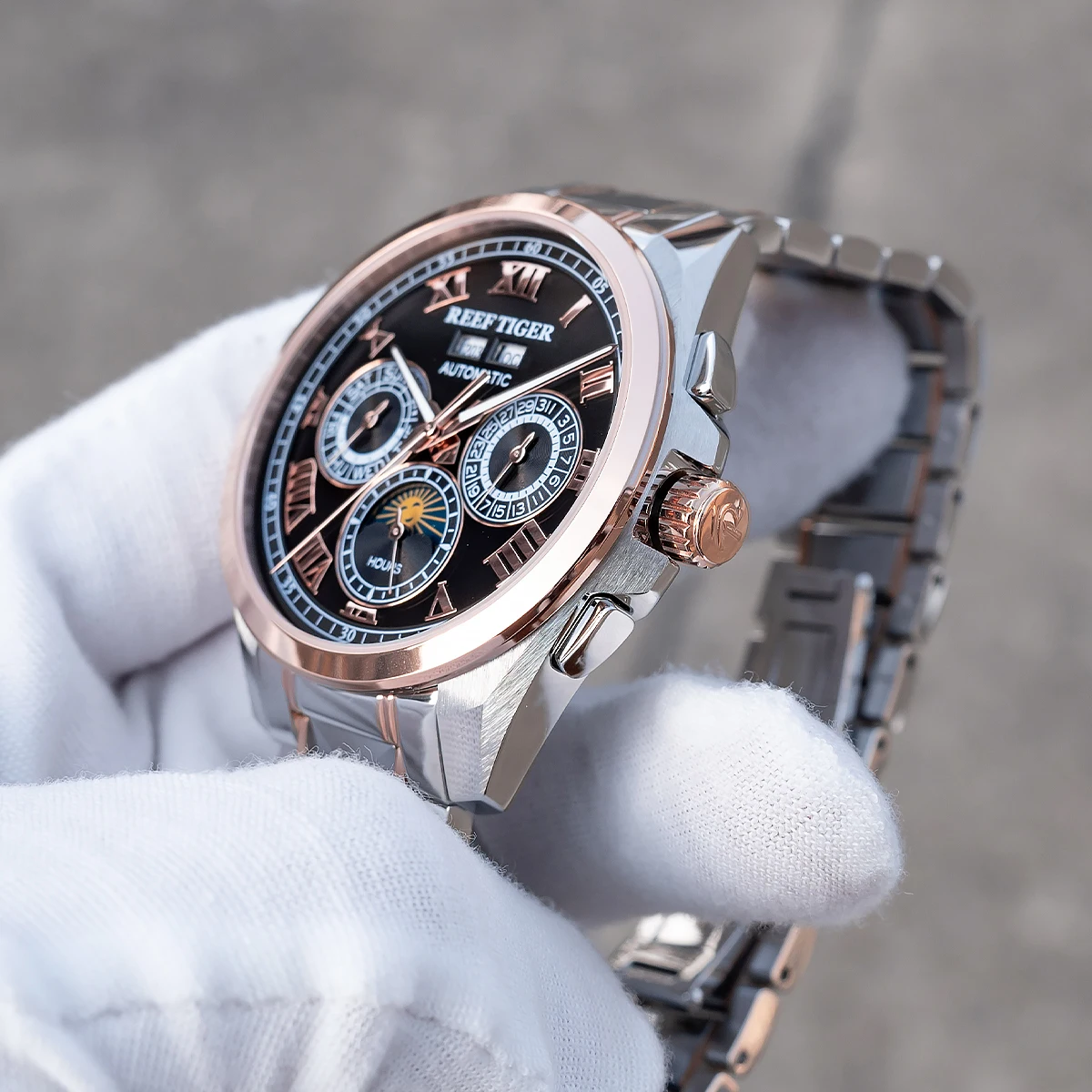 Reloj Reef Tiger Clásico para  - Moonphase Complication Watch reseña y precio