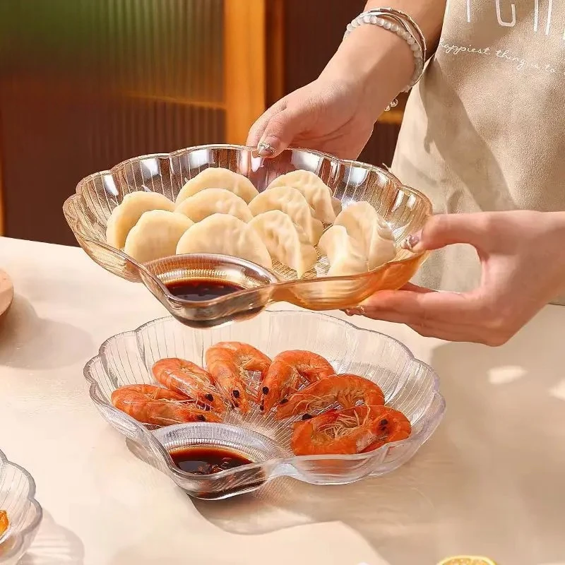 

Transparent Glass Dumpling Plate with Vinegar Dish Shell Design High Value Glass Plate