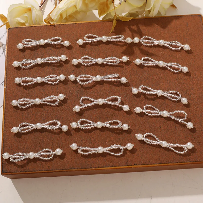 Shoe Charm 1 Piece High Quality White Handwoven Pearl Bead Bow Romantic DIY for Clogs Jelly Shoes Crystal Princess Wedding