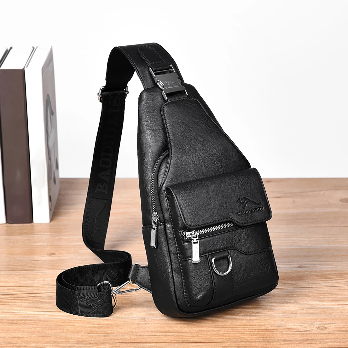 2026-new-men's-crossbody-chest-bag-genuine-leather-sport-casual-multifunctional-mobile-phone-backpack-lightweight-single-shou