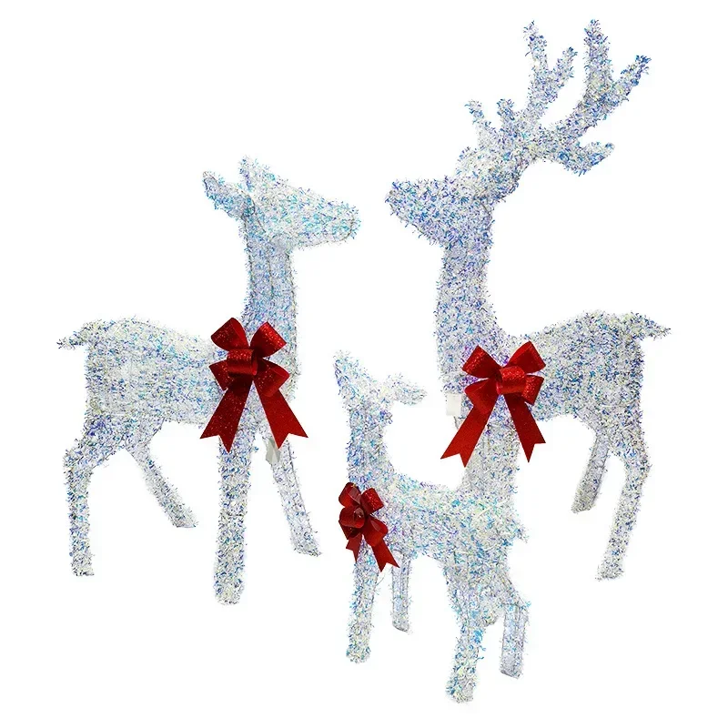 

Christmas glow, a family of three deer, shopping mall decoration outdoor wrought iron deer