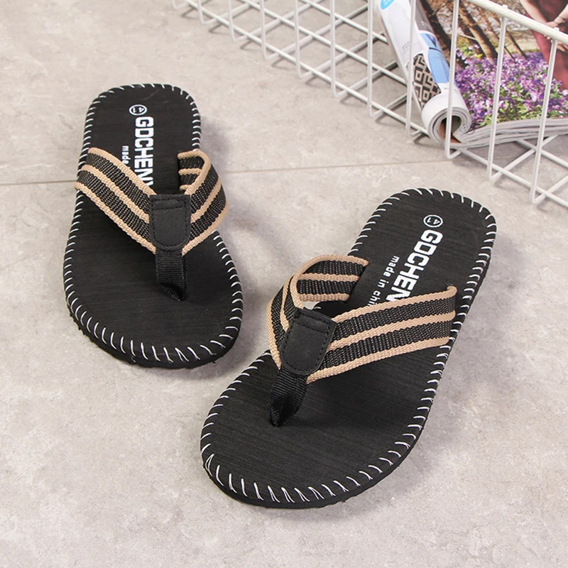 Homens Chinelos Fora Da Praia Plana Flip-flop 2023 Verão Casual Chinelos Indoor Casa Masculina Anti-slip Sapatos Tanga Sandálias Preto