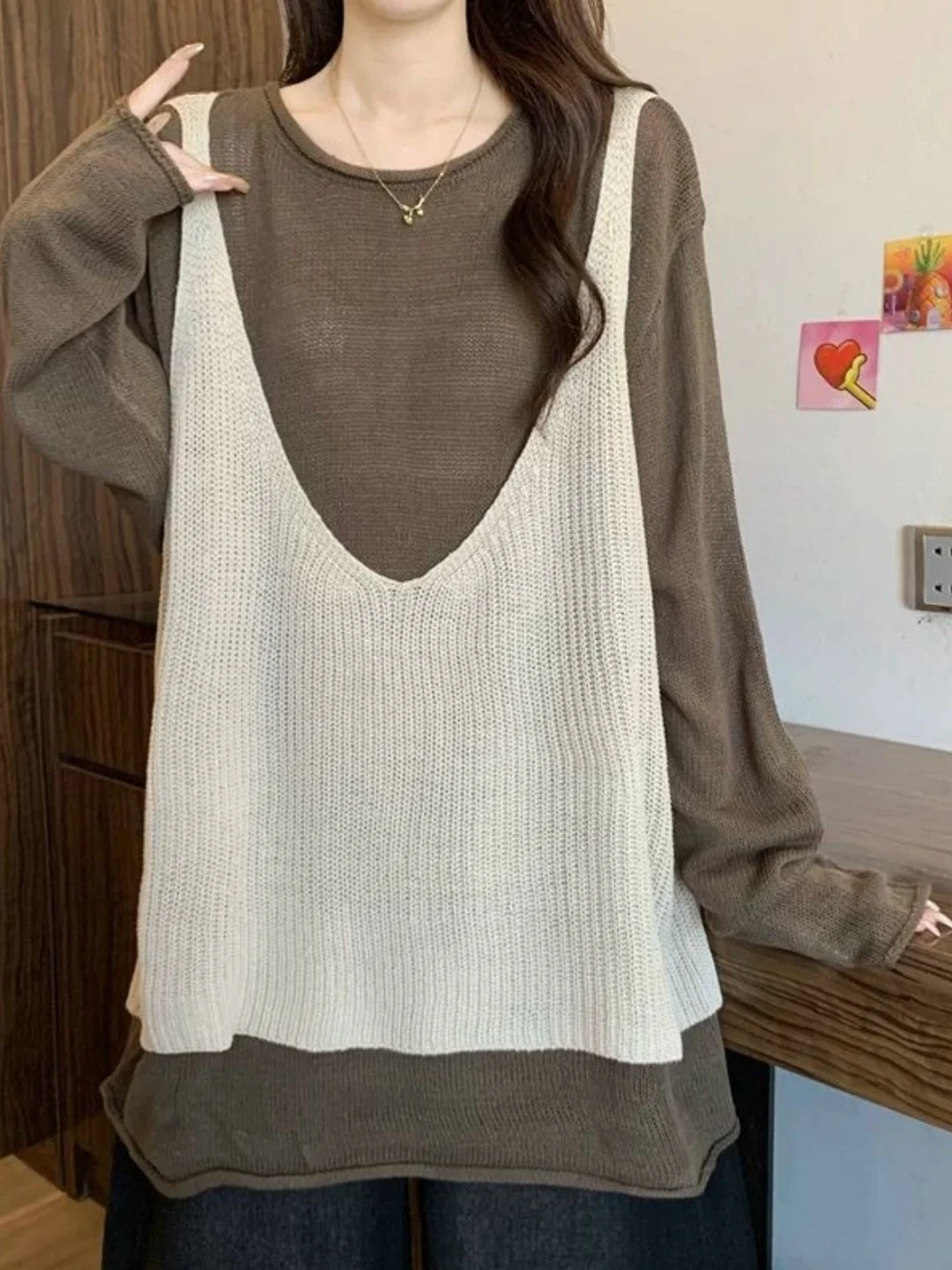 

Свободный вязаный жилет с длинными рукавами и цветовыми блоками, комплект из двух предметов, иллюзия двухслойности, женский свитер больших размеров, повседневная комфортная одежда