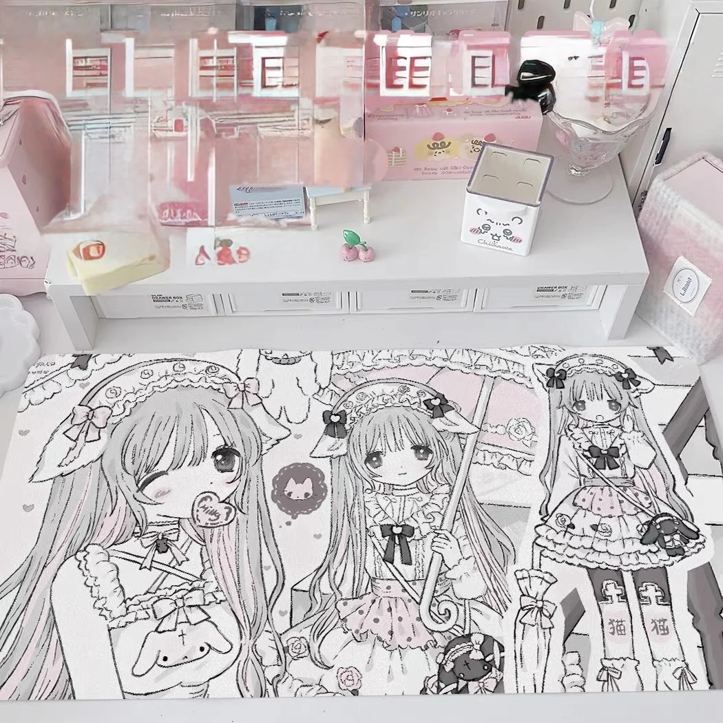 Pink cute-style mouse pad, leather waterproof and oil-resistant, no-wash desk and workstation mat.