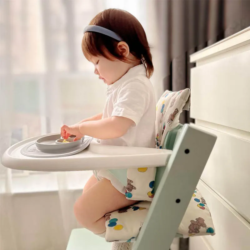 2025 ديزي وسادة كرسي الطعام للأطفال كرسي مرتفع للأطفال وسادة ديناصور مريحة لا تركيب ملحقات كرسي الطعام