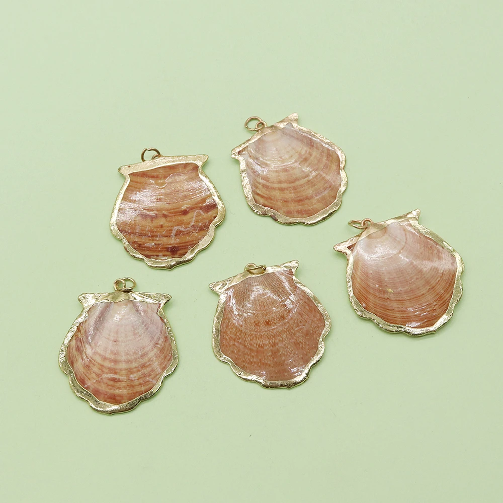 

Charm Jewelry 25*30mm Fan Shaped Natural Shell Pendant 5 Pcs Wholesales Suitable for Bohemian Sytle Necklace Jewelry DIY Making