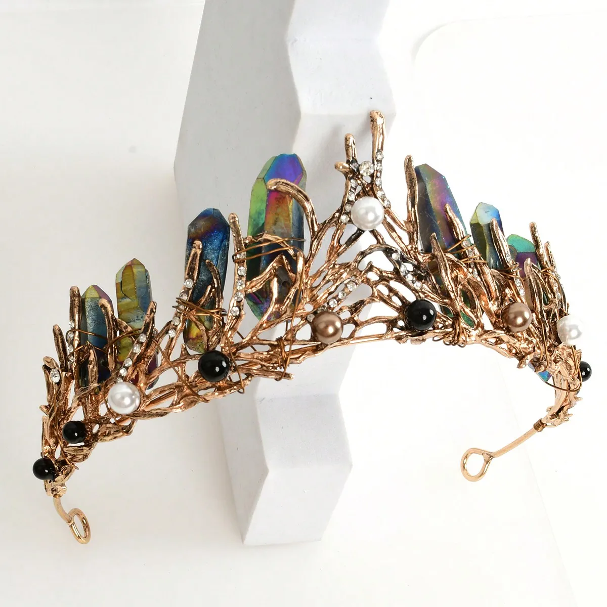 Ametista naturale WhiteCrystal Fluorite Mermaid Crown Fashion Colorful CrystalVintage MetalCrown accessori per capelli donna