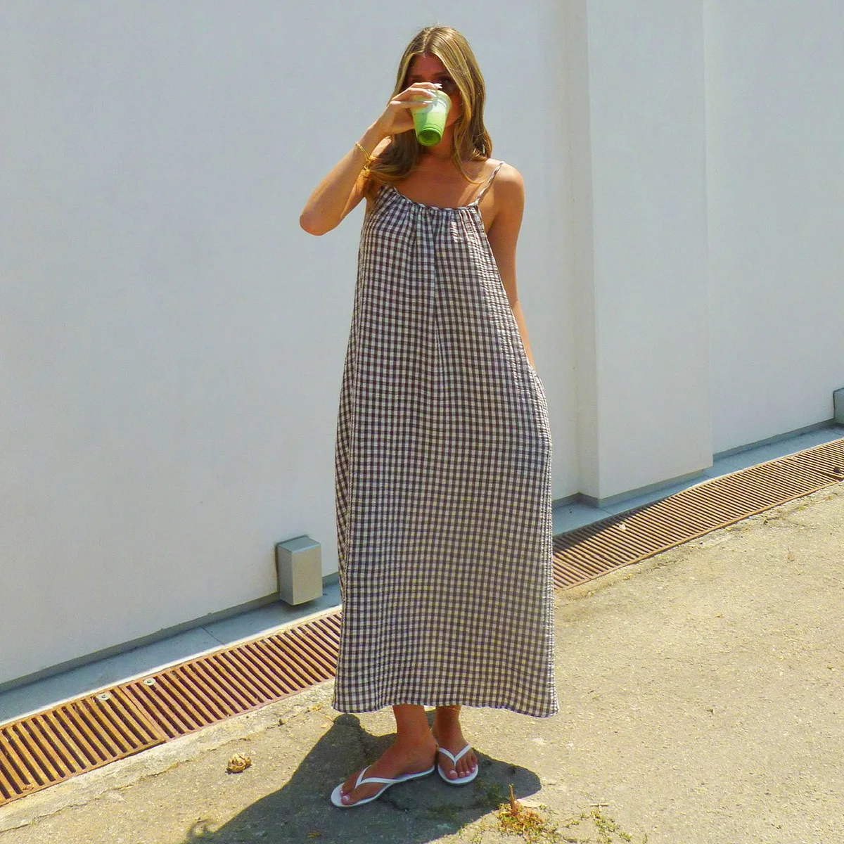 Vestidos 2025, novedad de verano para mujer, vestido holgado informal a cuadros con tirantes y espalda descubierta para mujer, Vestidos de estilo sencillo que combinan con todo para vacaciones