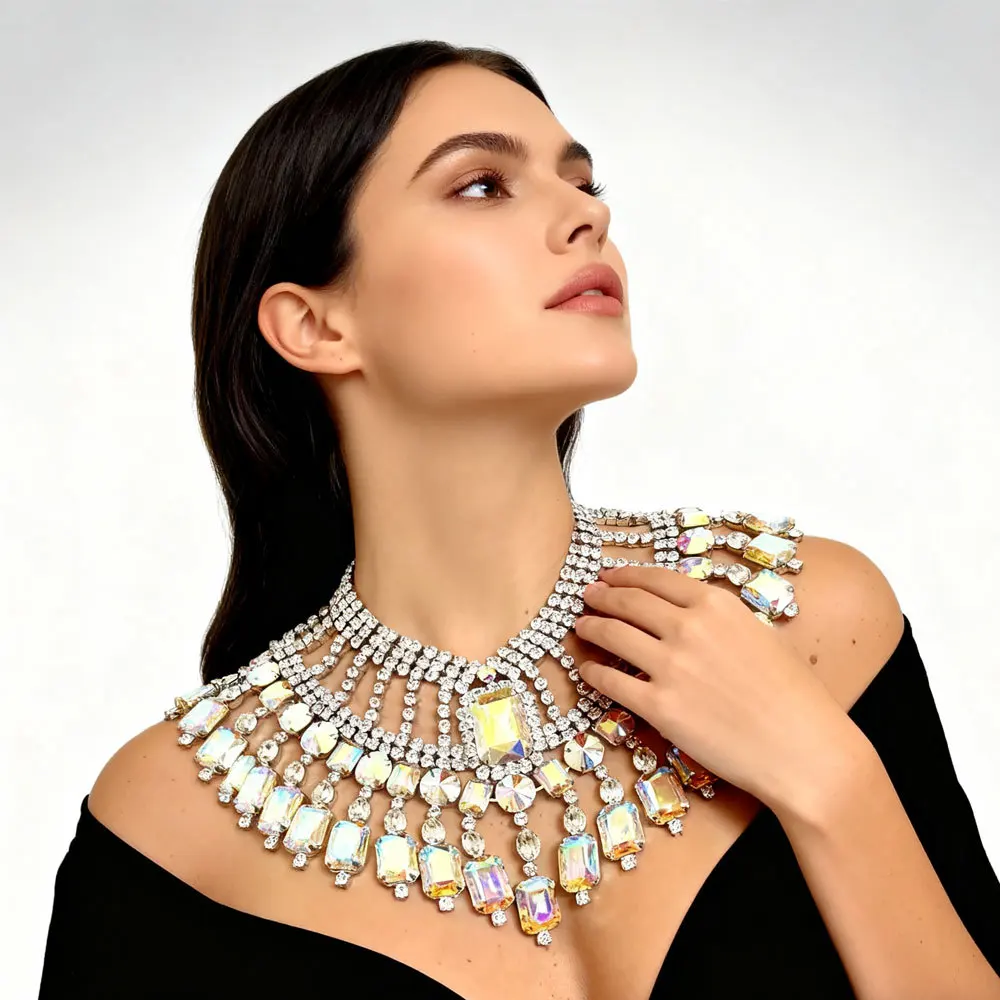 Extravagante Halskette Fora, Meistverkaufte Modische Diamant-Halsketten für Damen, Hochwertige Accessoires mit Raffiniertem Stil – Detail 1