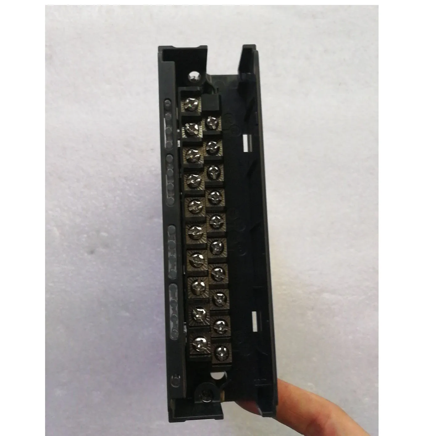 900H02-0202 DO.24VDC.16CH  Power Module