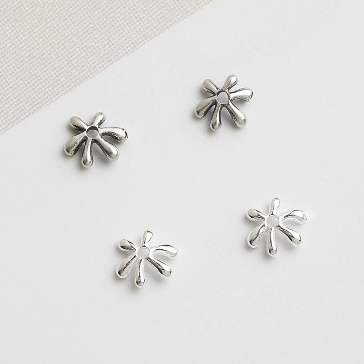 

10 pcs 925 Sterling Silver Flower Bead Caps Spacer Beads End Beads