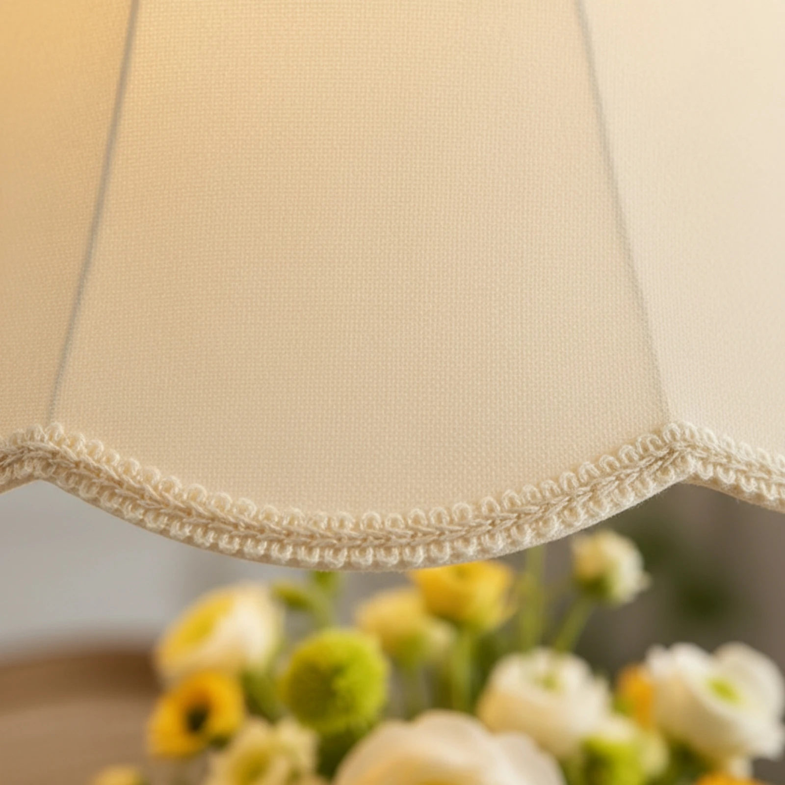 scalloped-lampshade-warm-glow-textile-lampshade-lamp-shade-soft-lighting-elegant-for-bedroom-living-room