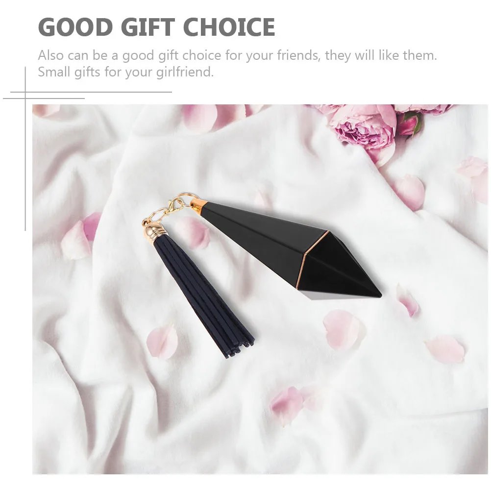 

3Pcs Tassel Lipstick Tubes Stylish Lightweight Refillable Lip Cream Containers Portable Trip Lipstick Holders Lip Cream Holder