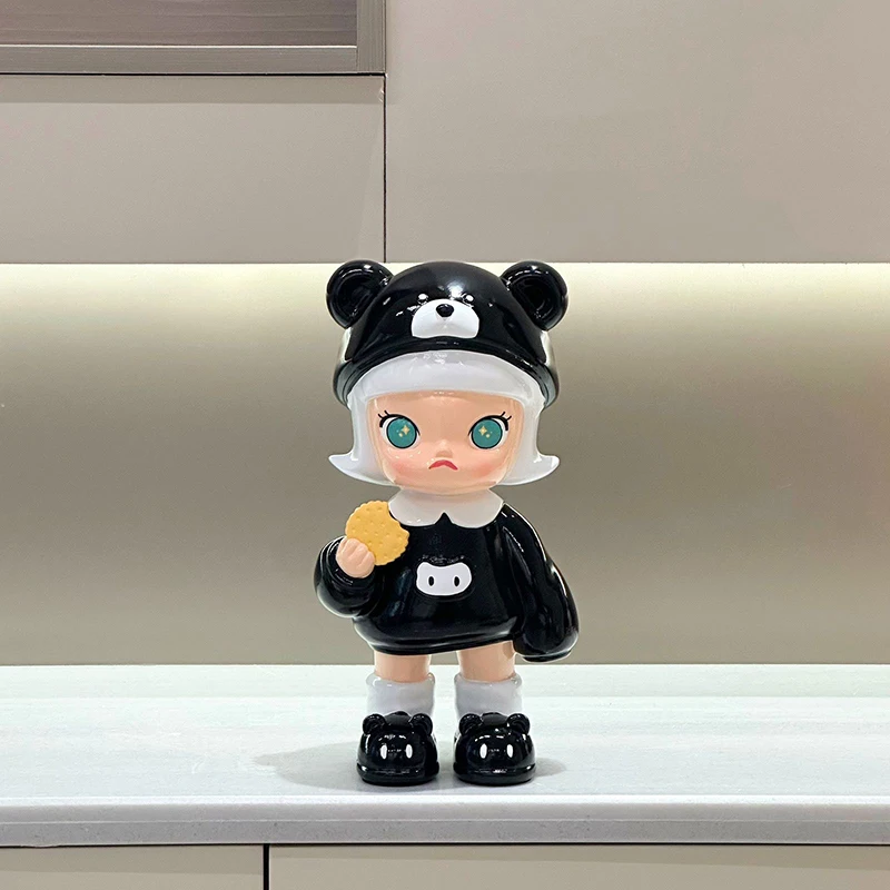 

2025 New Cartoon Girl Desktop Ornaments TV Stand Living Room Decorative Item Creative Gift for Home Decoration