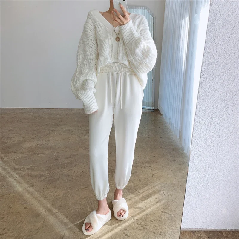 Fall Winter 2023 Raglan Sleeve V Neck Button Up Jackets Solid Knitted Short Coats Vintage Criss-Cross Cardigan Women Sweaters