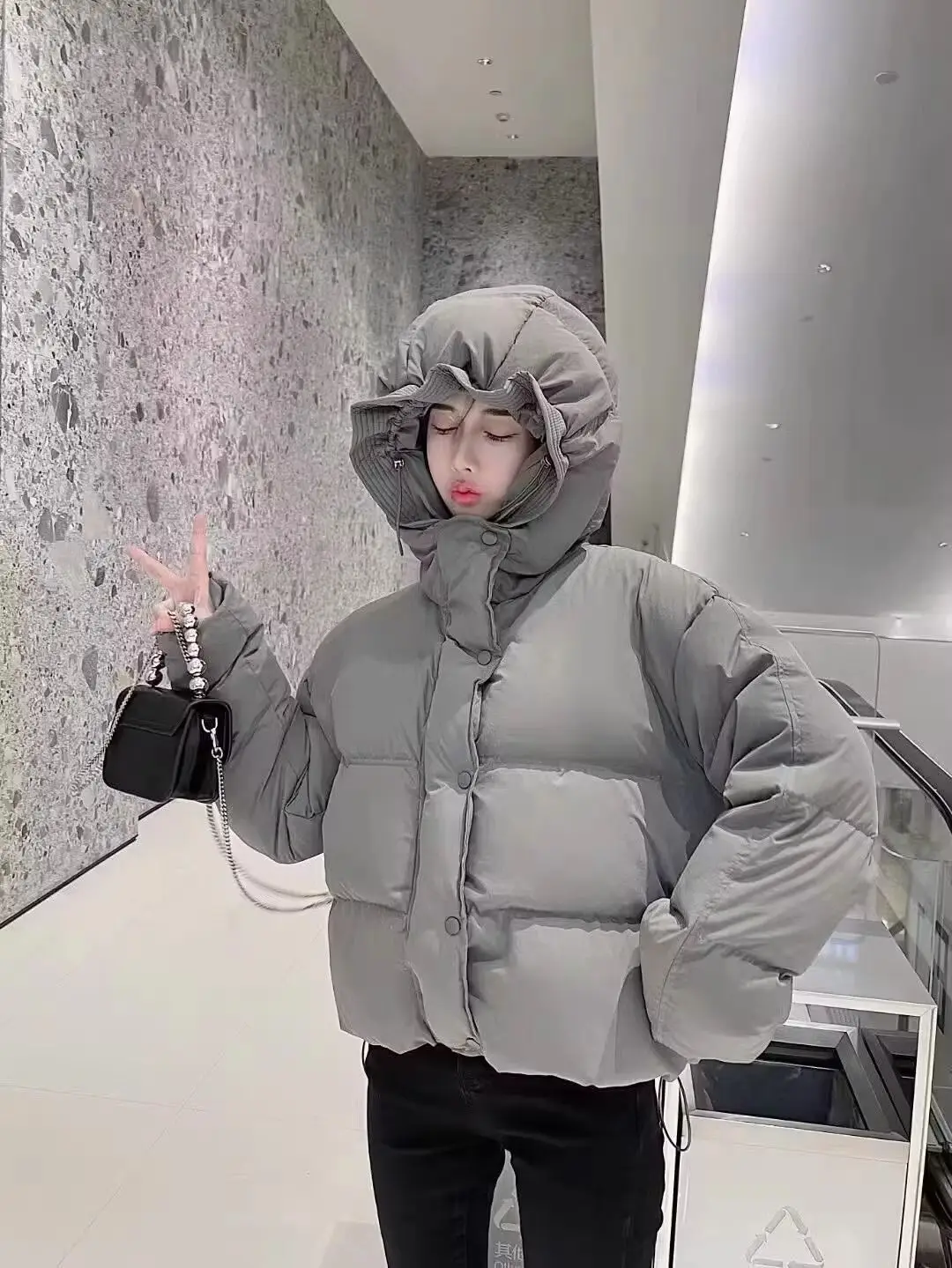 Chic Winter Cotton Coat Cropped Jackets Women Warm Design Parkas Puffer Jacket Bow Tie Streetwear Cold Jacket Winter Clothes