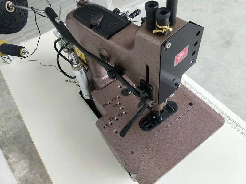 New car floor mat edge wrapping machine, computer carpet edge locking machine
