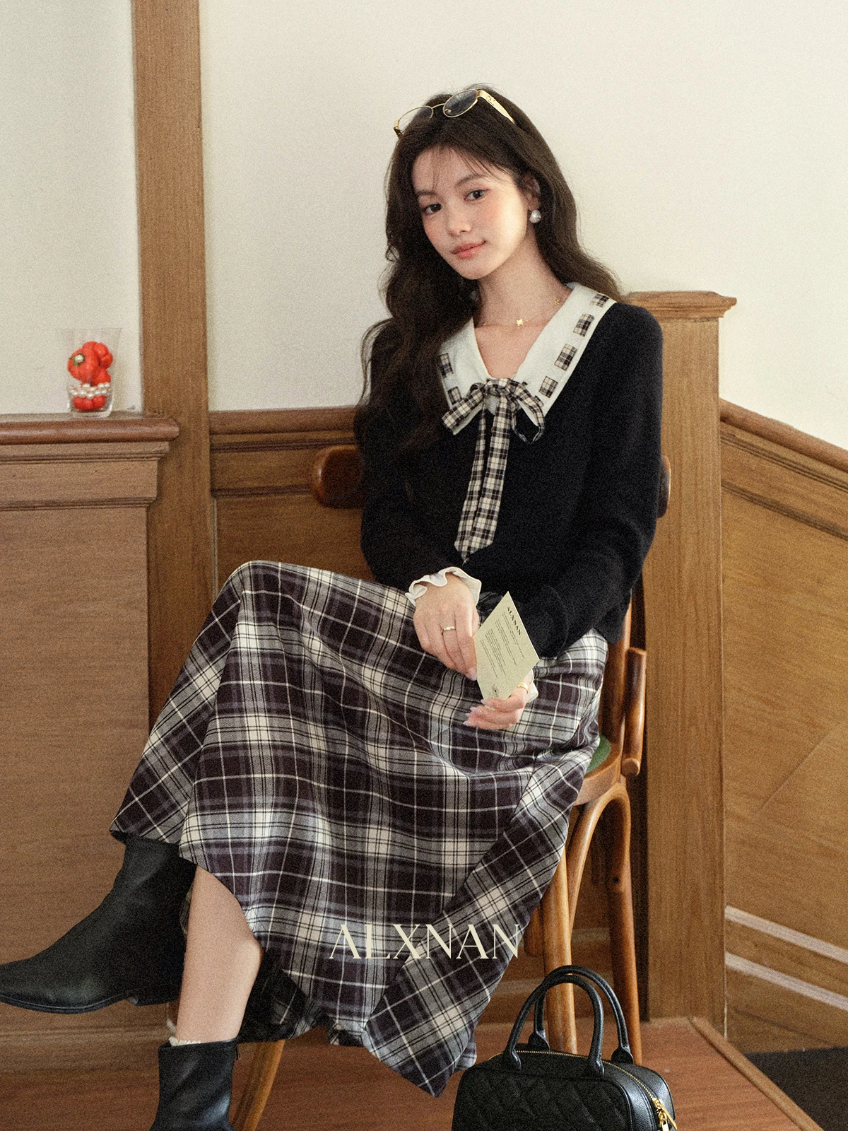 ALXNAN Plus Size Long Plaid Skirt Vintage Black Checkered High-Waist A-line Midi Skirt 2025 Autumn Office Lady Skirts D12960BSQ