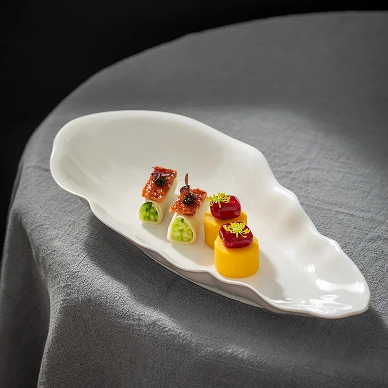 

Special Ceramic Western Food Dish Irregular Cold Dish Hotel Restaurant Club Ceramic Cake Dim Sum Strip Commercial Tableware