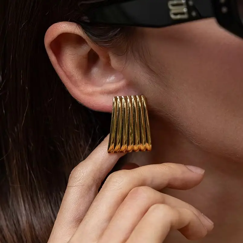 

PuRui Unique Striped Stainless Steel Stud Earrings for Women Simple Irregular Geometric Piercing Earrings Waterproof Jewelry