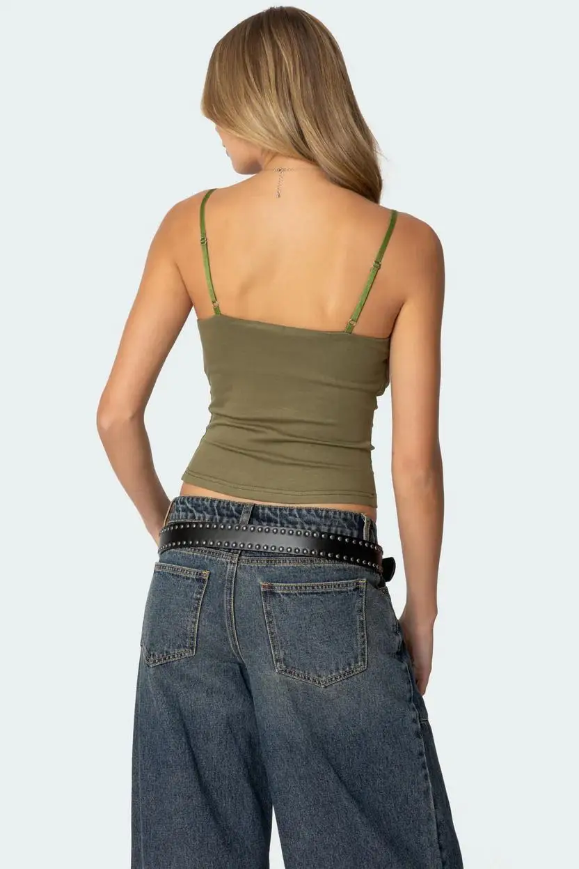 2021 جديد أزياء المرأة قمصان بلون السباغيتي حزام عارضة تانك القمم الصيف أزياء بلوزات بلا اكمام الشارع الشهير