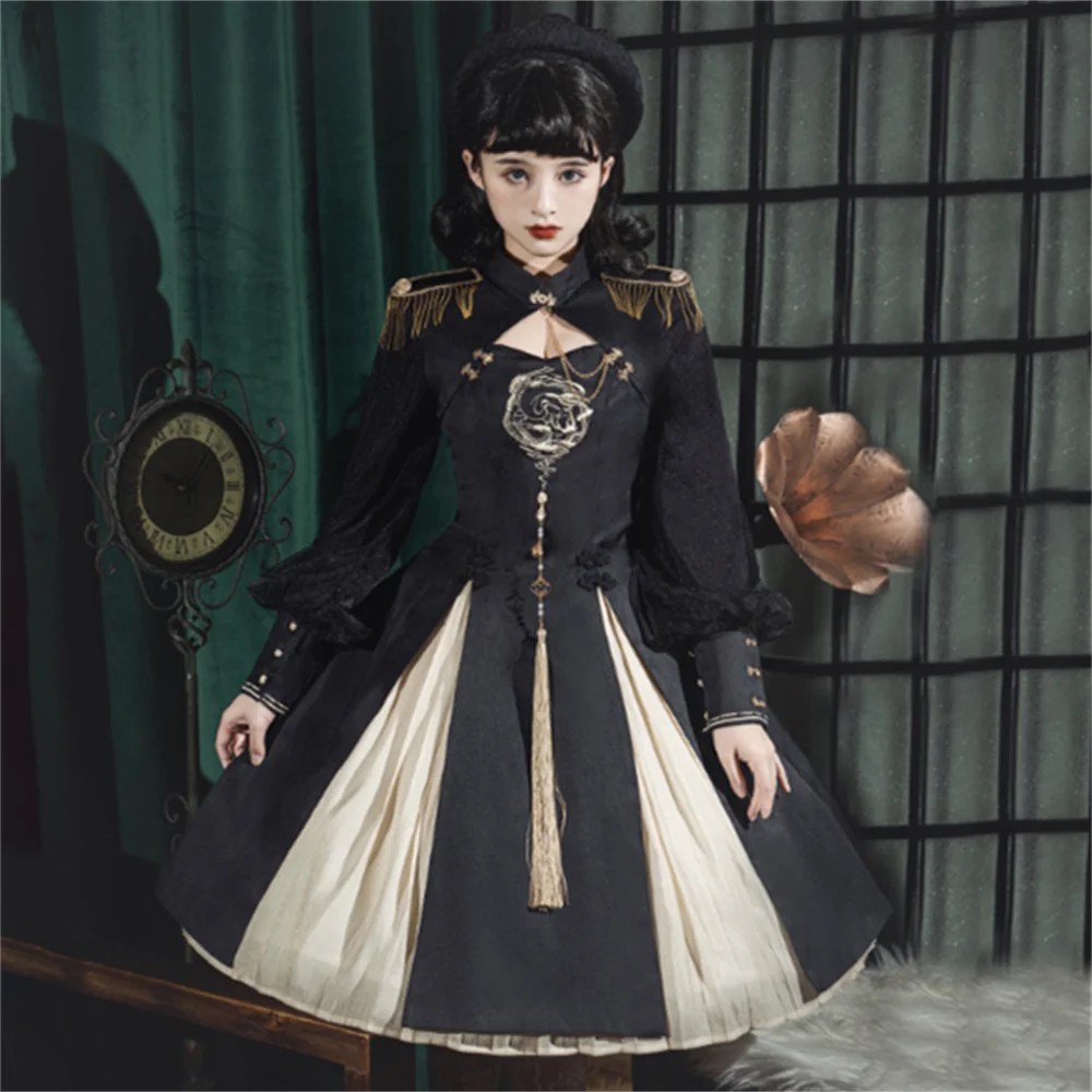 

Gothic Girls Black Vintage Embroidery Puff Sleeve Lolita Dress Cool Woman Victoria Tassel Button Punk Cosplay Lolita Op Loli