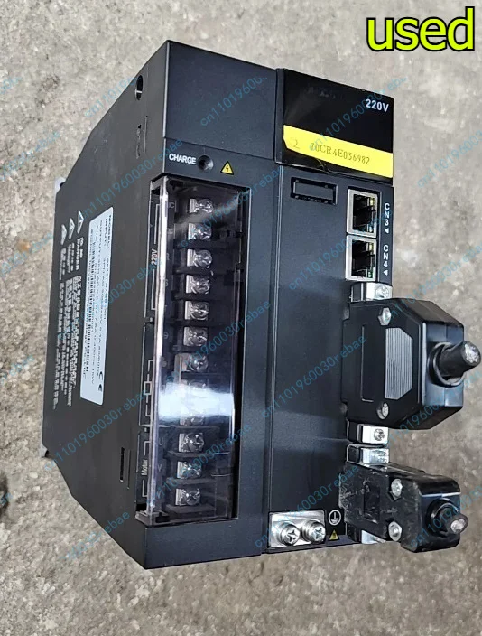 Accessories 1pcs servo driver is610fs7r6i-xh, 220v three-phase input and output, 1kw power.