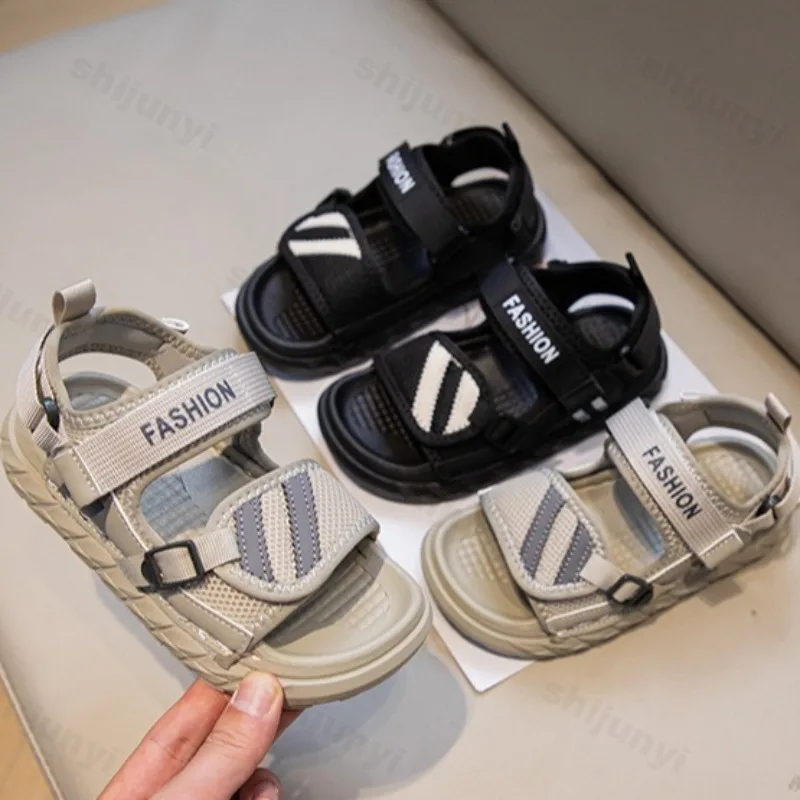 

Children's Fashion Trend Casual Sandals 2025 Summer Boy Soft Soled Breathable Low Top Beach Shoes Comfortable Open Toes Sneakers