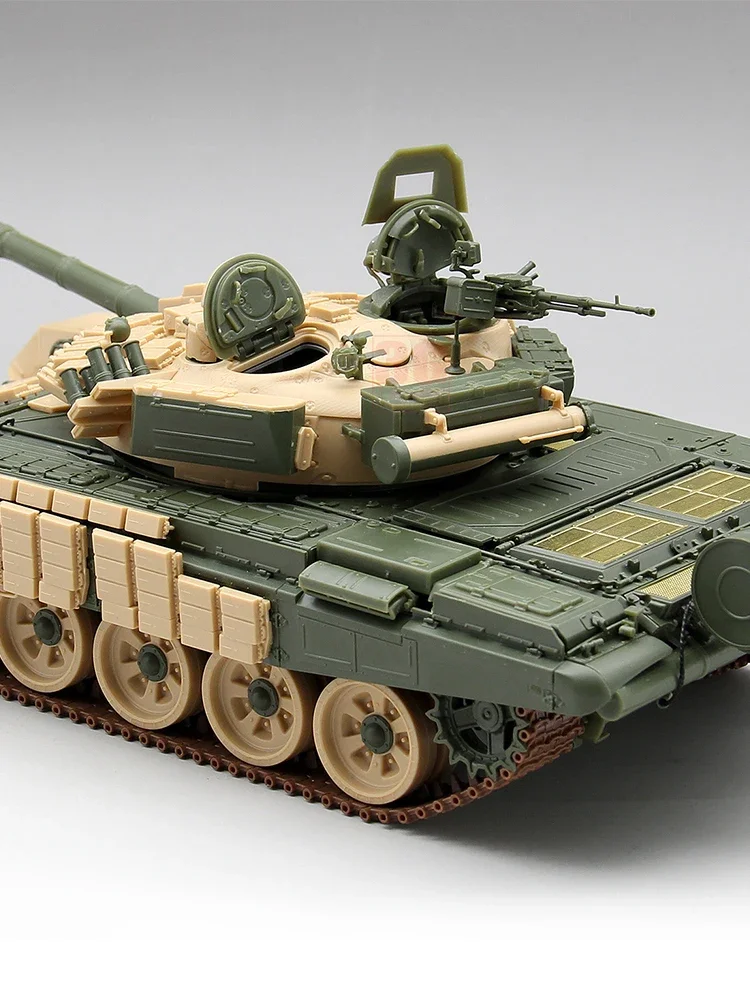 Amusing Hobby Plastic Scale Model building  Kit 35A063 DIy Toy Hobby  Ukrainian T-72AV main battle tank 1/35