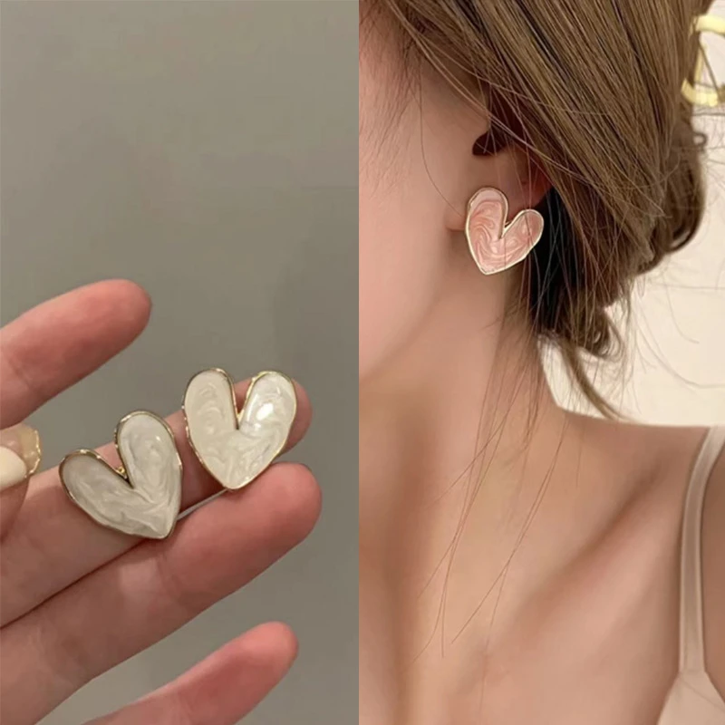 Einfache weinrote Liebes-Ohrstecker für Damen, modische, süße, unregelmäßige Herz-Emaille-Geometrie-Ohrringe, Charms, ästhetischer Schmuck – Detail 16