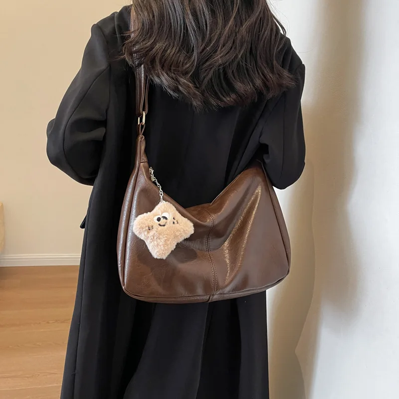 

Trendy Slouchy Shoulder Bag for Women PU Leather Large Capacity Underarm Bag Retro Ladies Hobo Tote Bag