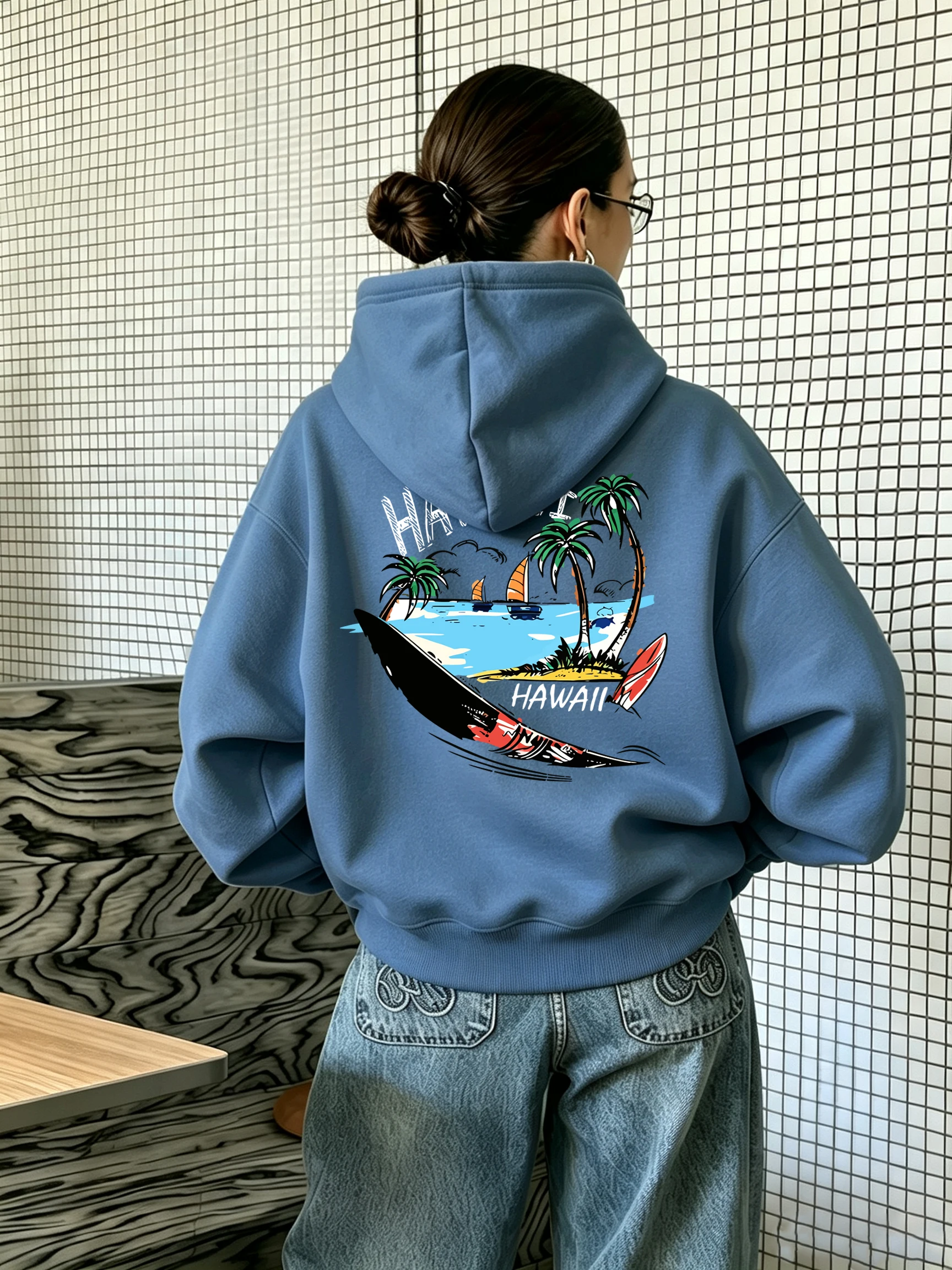 Hawaii Surfing Coconut Tree Design Women Crewneck Casual Creative Tops Fleece Hip Hop Clothing Comfortable Fashion Hoodies