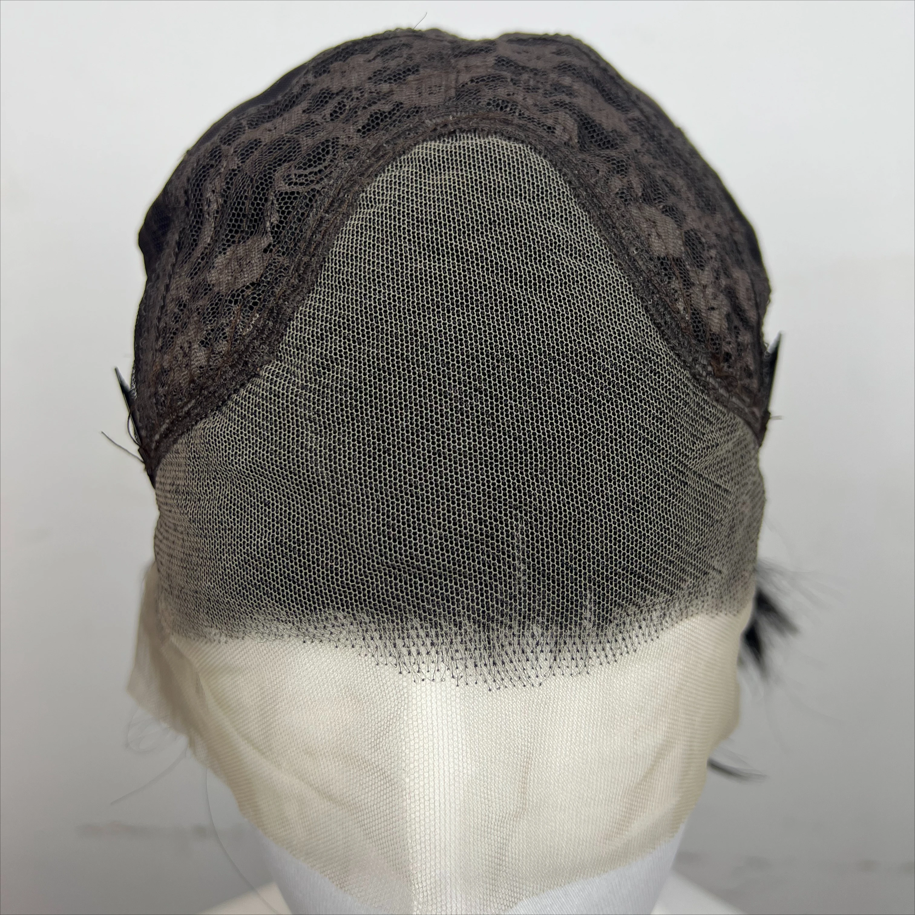Parrucca corta nera Ashely per uomo 8 pollici 13 * 4 HD Frontale in pizzo Fibre ad alta temperatura Parrucche sintetiche in pizzo dall'aspetto naturale per cosplay