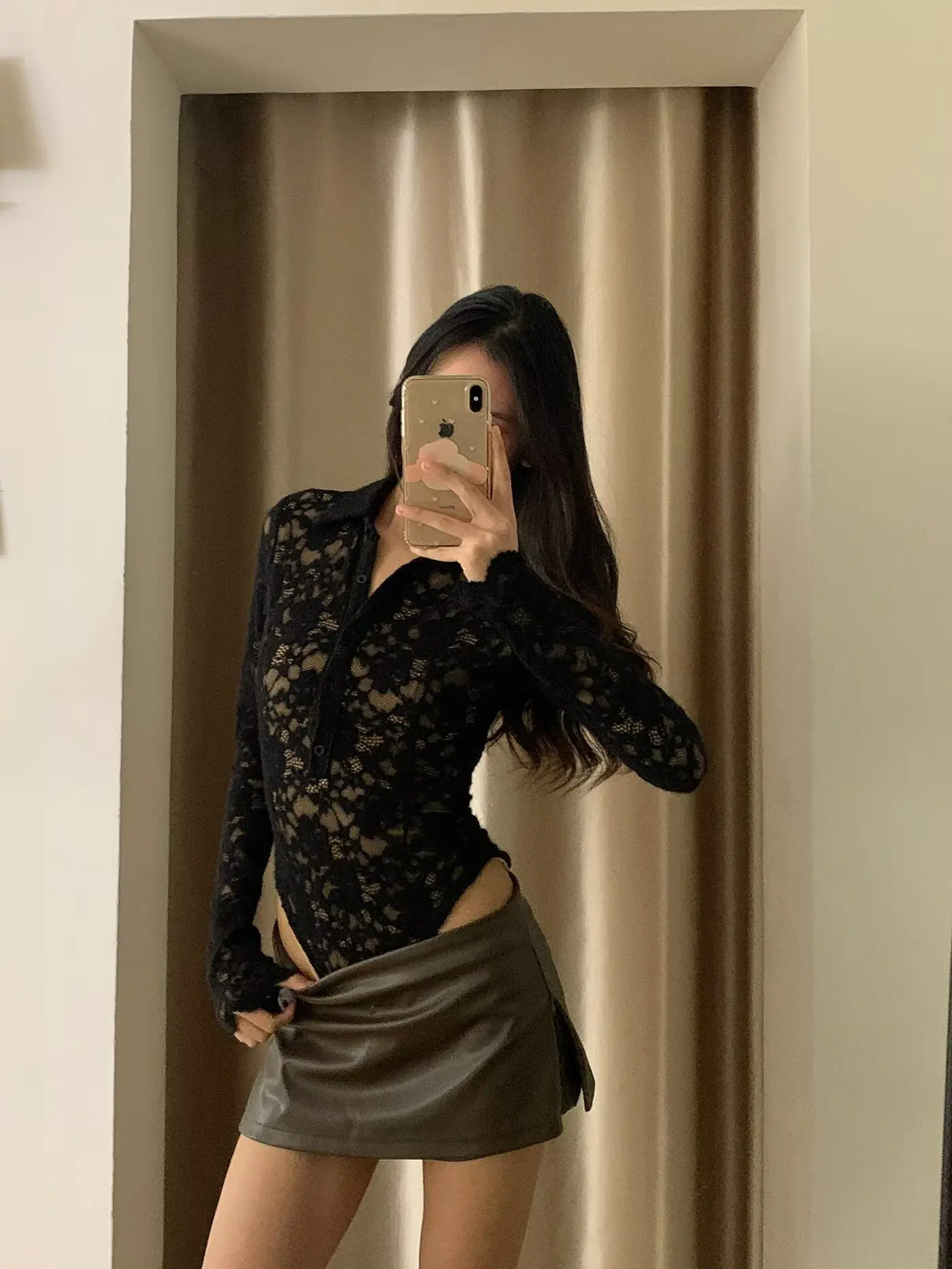 3-kleuren lente doorzichtig kant met voering reverskraag bodysuit met lange mouwen sexy vrouw jumpsuit slanke rompertjes speelpakjes roze