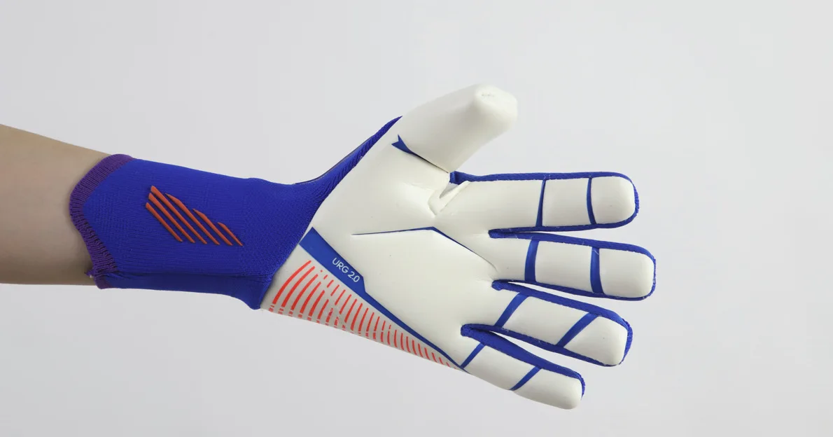 Goalkeeper football gloves, full latex gloves, non-slip, thickened, wear-resistant and breathable for goalkeeper games