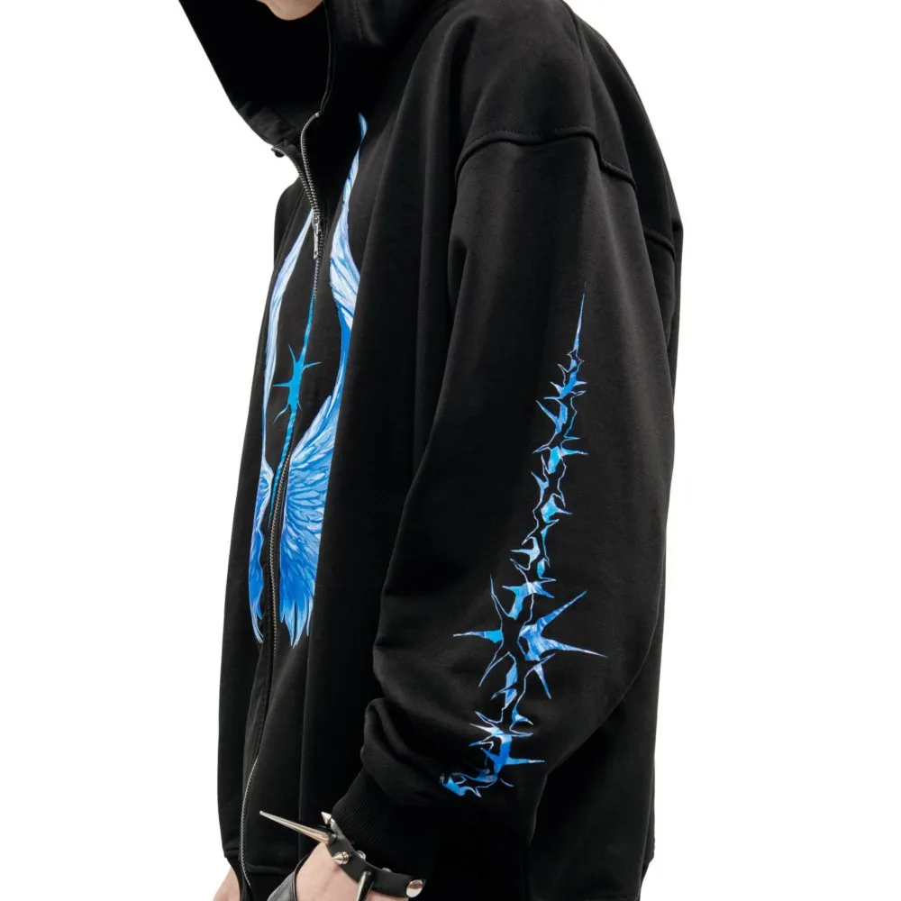 Рисунок 2 - Уличная мужская толстовка на молнии