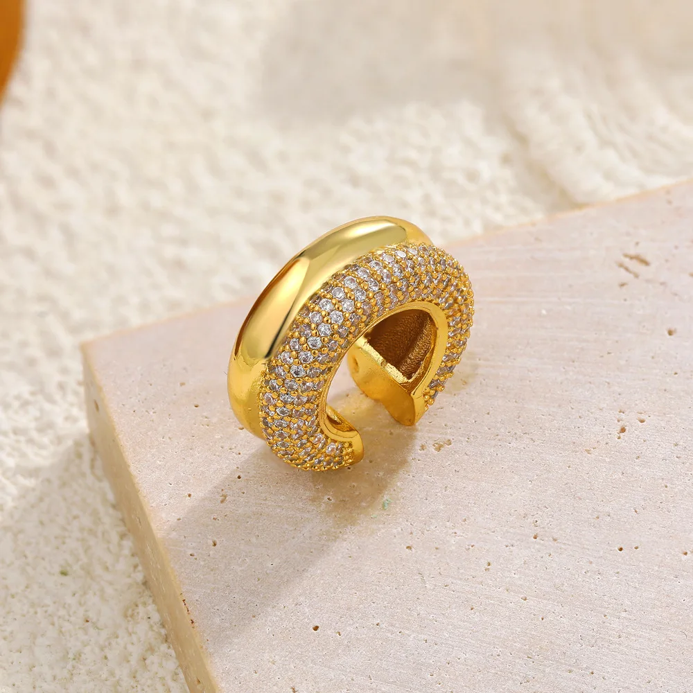 ZAKOL 1 Stück Modischer Zirkon-Ohrclip ohne Piercing, Eleganter Doppelschicht-Clip-Ohrring für Damen – Detail 3