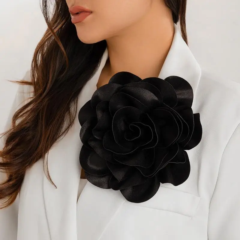 Exaggerated Satin Super Large Flower Brooches Women\'s Fashion Party Dress Rose Flowers Clothing Pins Clips Jewelry Accessories