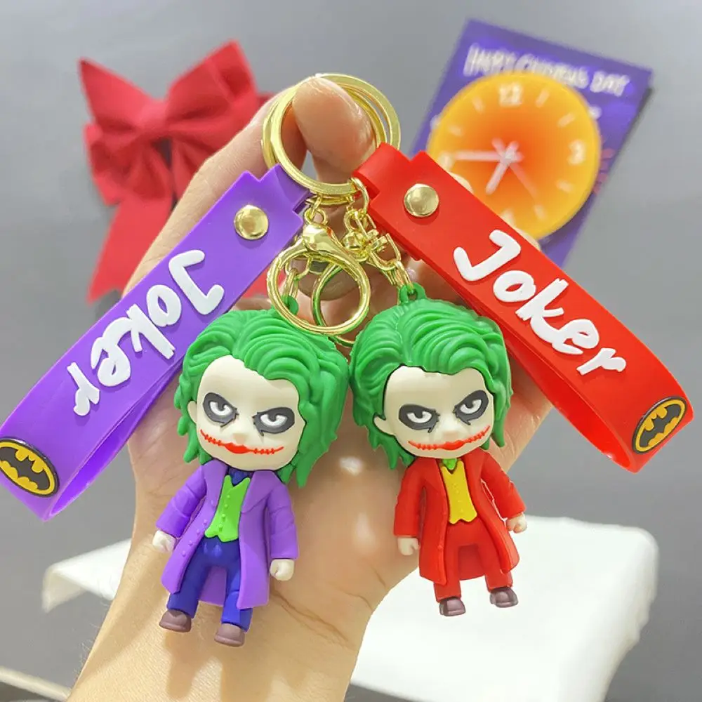 

MINISO 2pcsQuinn the Clown Keychain Cartoon anime character Doll Keychain Decorative keychain car bag pendant children's gift