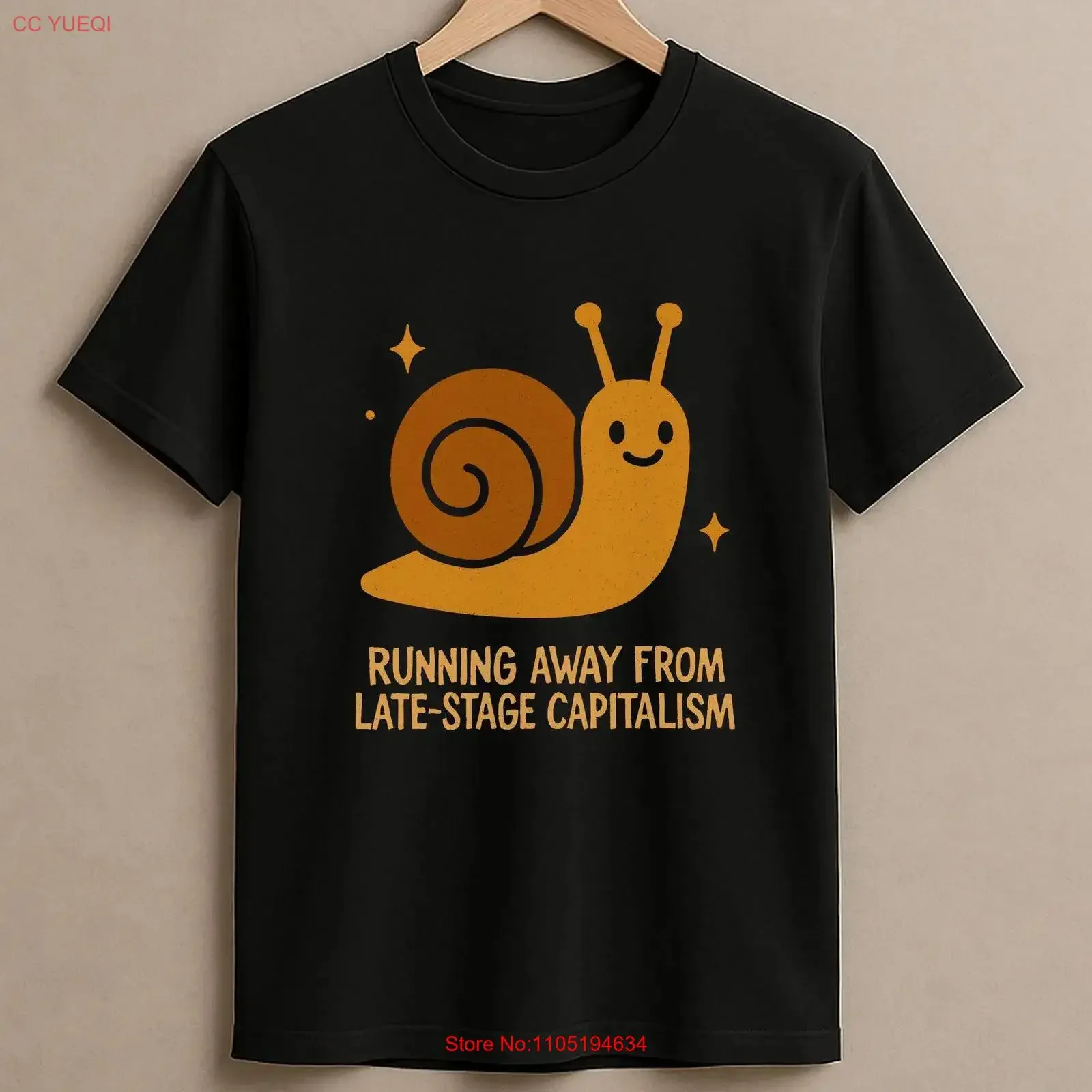 

Бегущий от позднего сцены, капитализм, футболка, улитка, железная программа, медленная побега, забавное животное, политический, светский, юмор, унисекс