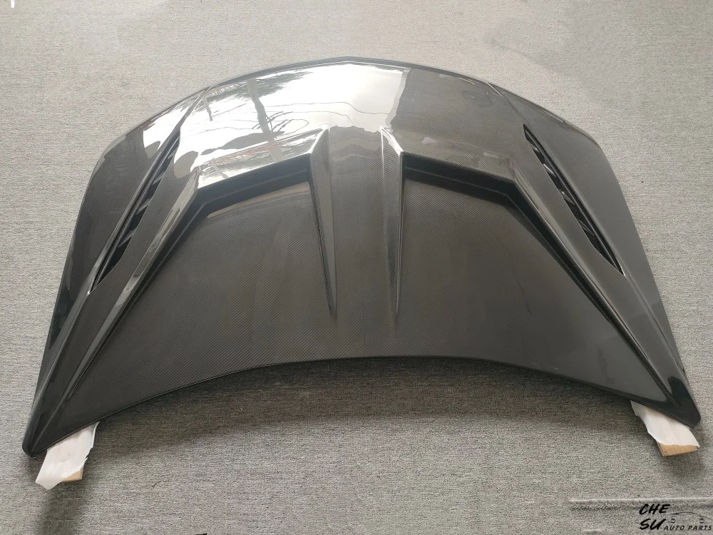 1016 Style High-quality Carbon Fiber Engine Hood Body Kit for Lamborghini URUS S Upgrade, Lightweight Car Kit, Customized Kit