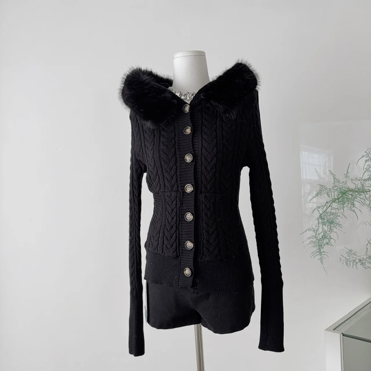 

Осенне-зимний элегантный женский свитер, облегающий меховой лоскутный вязаный женский корейский модный трикотаж с капюшоном, кардиган F376