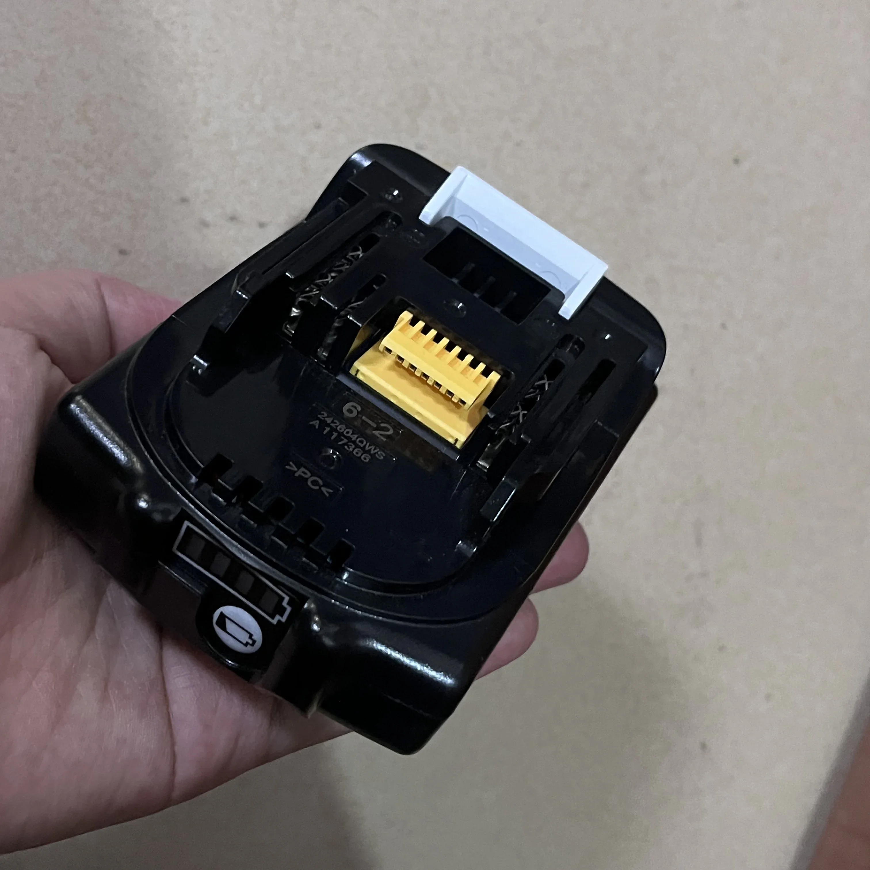 3Ah Replacement Lithium 18V Makita for Makita Battery BL1840 BL1830B BL1850B BL1850 BL1860 BL1815 Battery + Charger