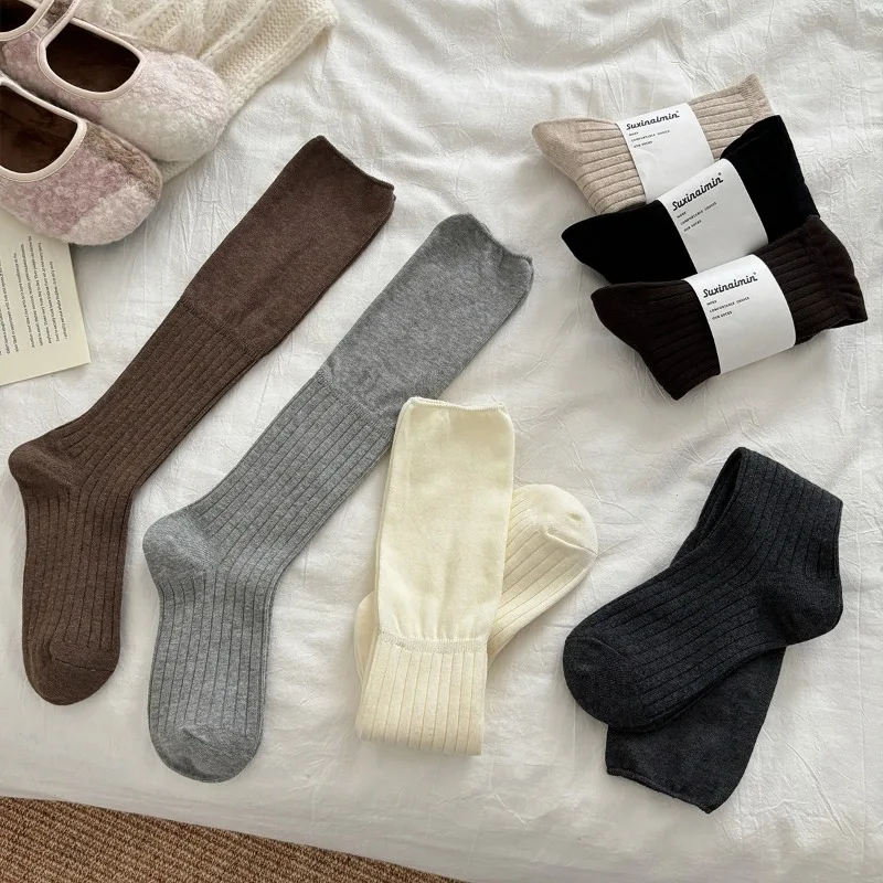 

4 Pairs Women Solid-Color Knee-High Socks Fall Winter Korean Style Long Socks White Cotton Fashion Stockings Woman High Quality