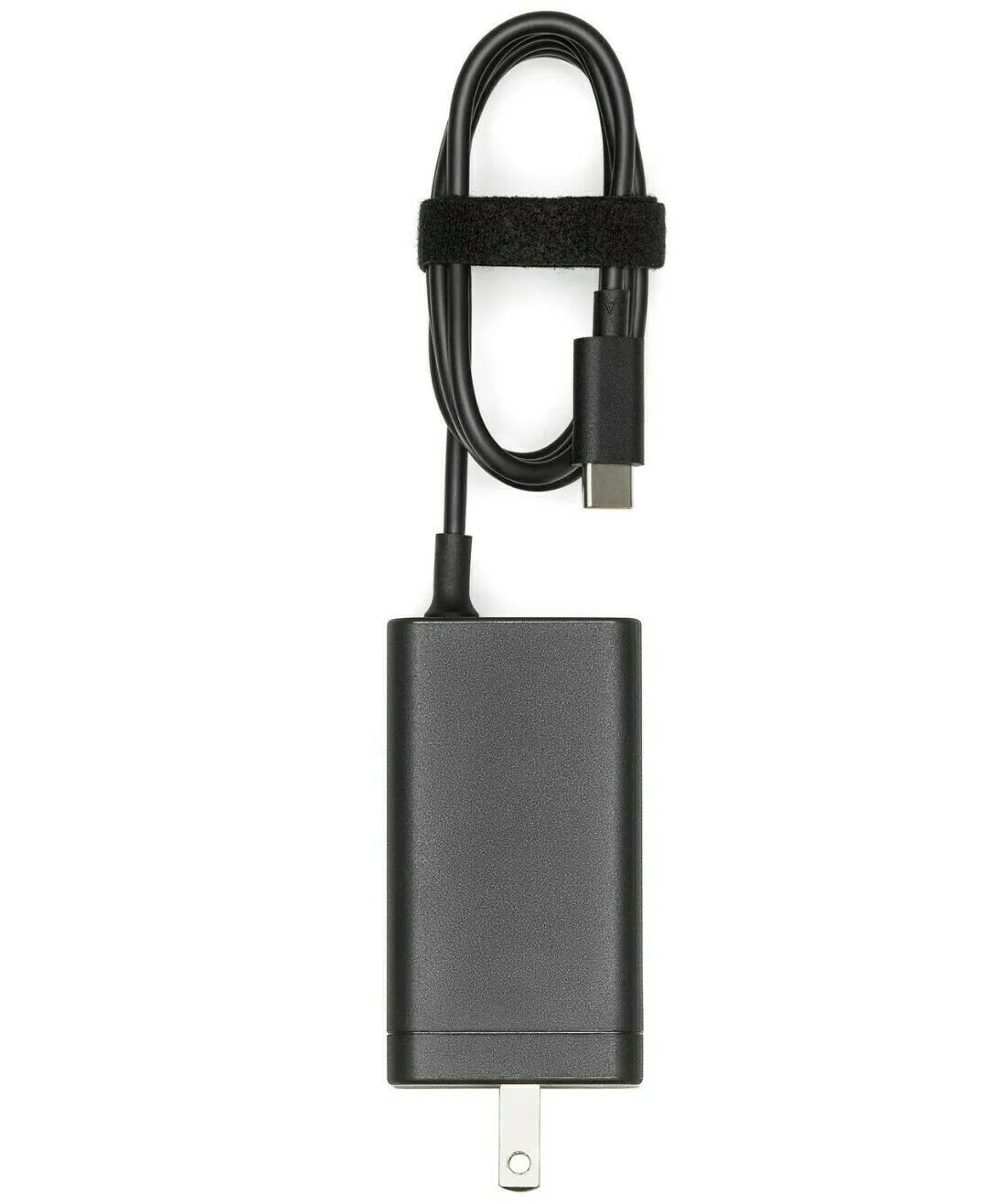 

Б/у портативное зарядное устройство DJI 65W для серии Mavic 3, Neo и большинства дронов