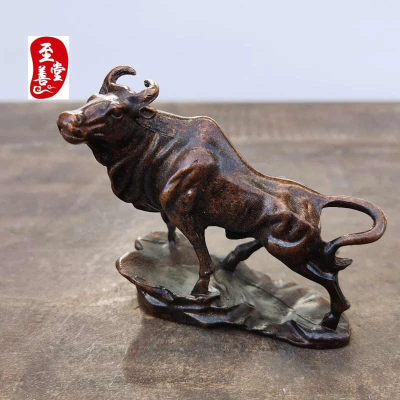 Antique collectible, old patina, antique-style alloy bronze living room decoration, solid old yellow ox figurine7*3*6CM