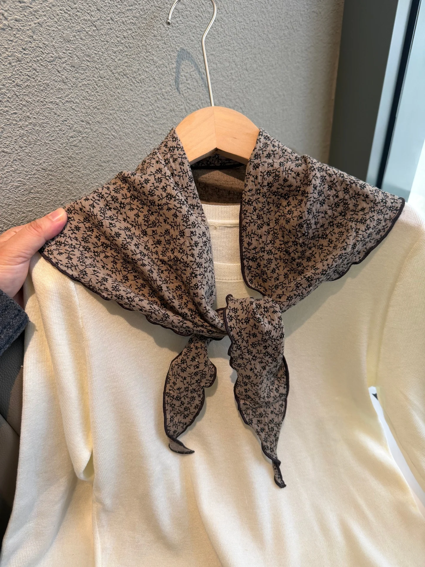 lenco-de-seda-floral-retro-feminino-fino-para-primavera-outono-protecao-para-o-pescoco-pequeno-versatil-para-colarinho-e-cabeca