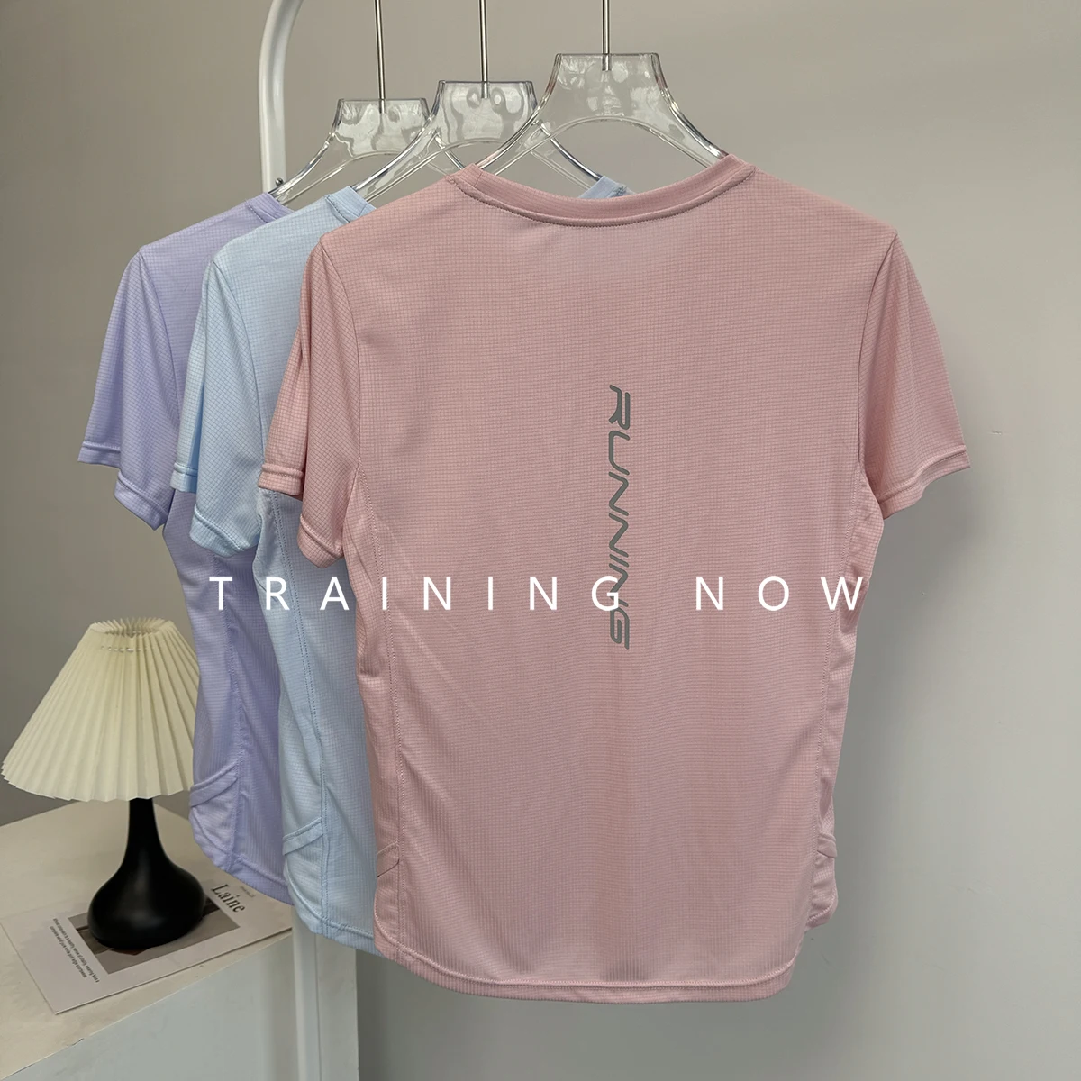 

Спортивная женская летняя свободная и дышащая футболка с короткими рукавами для пилатеса и йоги, тонкая быстросохнущая футболка для фитнеса и тренировок для бега