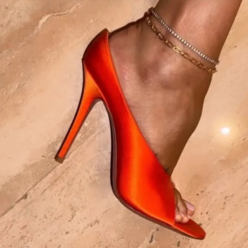 

New European and American fashionable orange round-headed open-toe stiletto heels with shallow fish-mouth sandals in large sizes