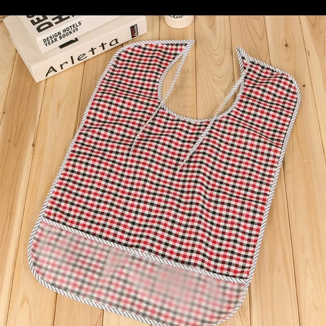 

The first place for the elderly with bibs and rice bags, the largest apron, the elderly, the middle-aged and elderly, the bib is